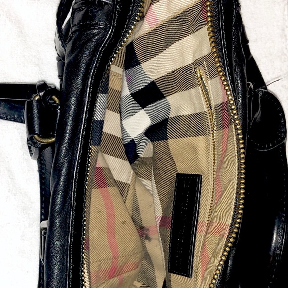 Burberry purse - Picture 3 of 6